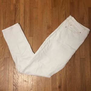 Skinny Fit White ASOS Jeans 32” x 32” (81cmx81cm)